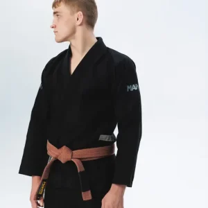 Manto Rise 2.0 Brazilian Jiu-Jitsu Gi Professional martial artist wearing Manto Rise 2.0 BJJ Gi