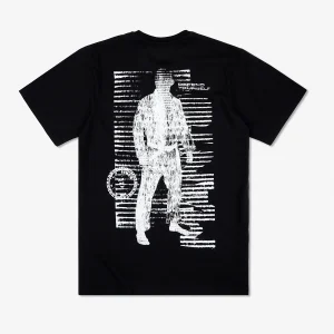 Man wearing Manto Xero BJJ T-Shirt