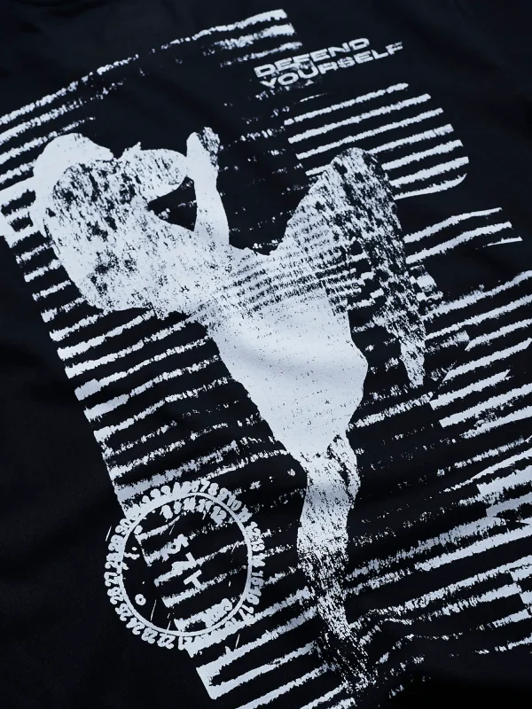 Manto Xero Muay Thai T Shirt Black White 2 Manto Xero Muay Thai T-Shirt in action
