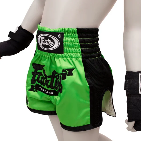 Fairtex Kids Muay Thai Shorts Siam Bsk2106 Green Black 1 Fairtex Kids Muay Thai Shorts Siam BSK2106 - Green/Black in Green/Black — logo close‑up