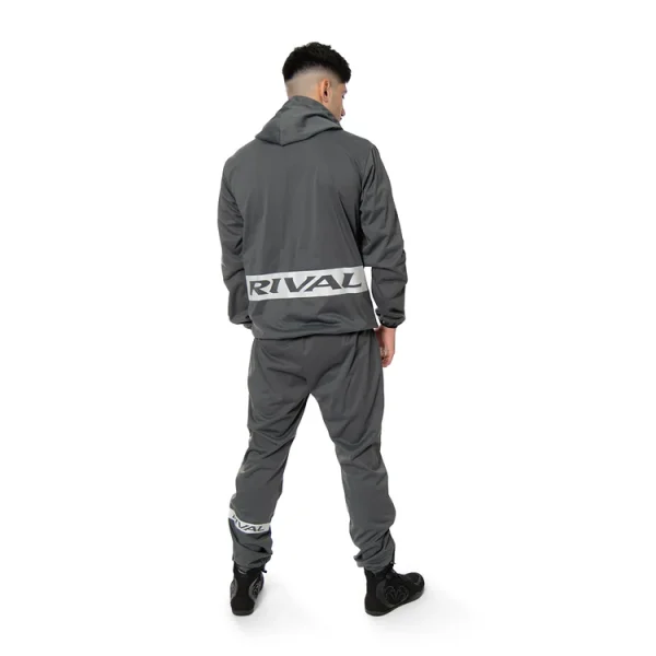 Rival Flexdrip Lite Sauna Suit Grey 5 Rival Flexdrip Lite Sauna Suit - Grey in Grey — logo close‑up